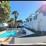 La Bohem'azur Golfe St Tropez 170m2 5 Piscine Magnifique Vue Degagee Deco Boheme Chic Villa *