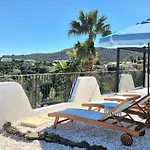 Villa La Bohem'azur Golfe St Tropez 170m2 5 Piscine Magnifique Vue Degagee Deco Boheme Chic
