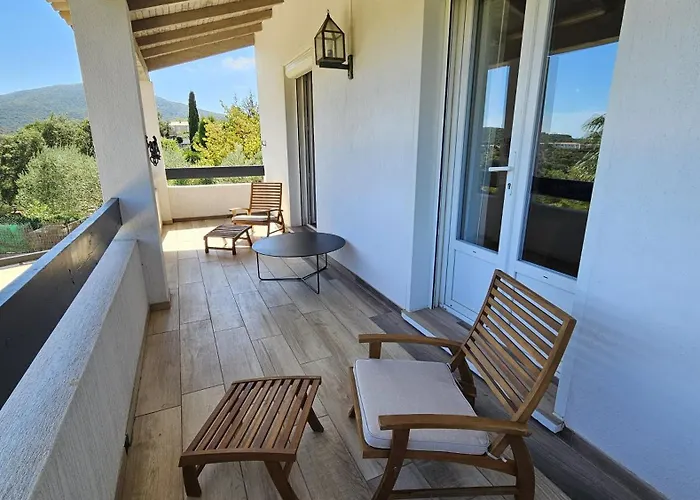 La Bohem'azur Golfe St Tropez 170m2 5 Piscine Magnifique Vue Degagee Deco Boheme Chic *