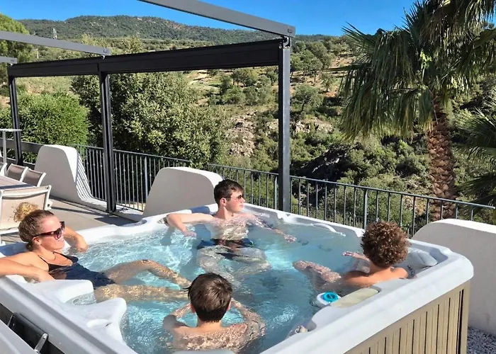 Villa La Bohem'azur Golfe St Tropez 170m2 5 Piscine Magnifique Vue Degagee Deco Boheme Chic *