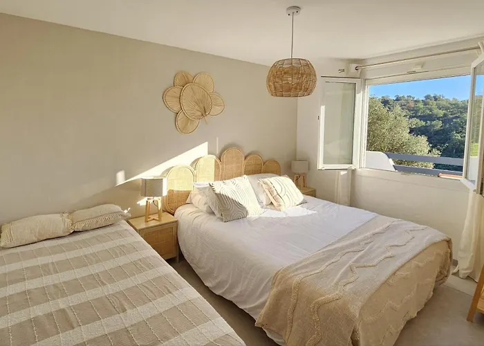 La Bohem'azur Golfe St Tropez 170m2 5 Piscine Magnifique Vue Degagee Deco Boheme Chic Villa Sainte-Maxime