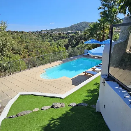 Villa La Bohem'azur Golfe St Tropez 170m2 5 Piscine Magnifique Vue Degagee Deco Boheme Chic *