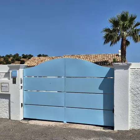 La Bohem'azur Golfe St Tropez 170m2 5 Piscine Magnifique Vue Dégagée Déco Bohème Chic