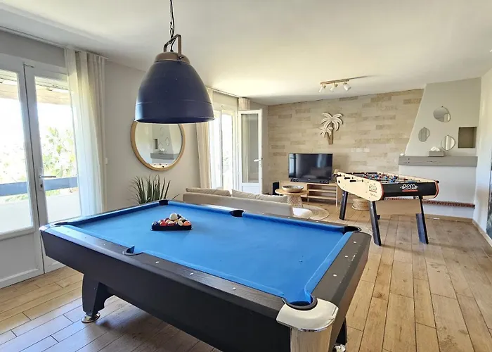 La Bohem'azur Golfe St Tropez 170m2 5 Piscine Magnifique Vue Degagee Deco Boheme Chic