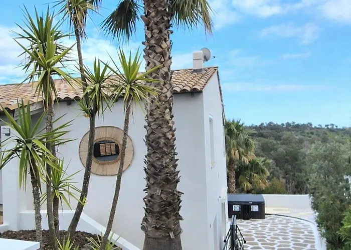 La Bohem'azur Golfe St Tropez 170m2 5 Piscine Magnifique Vue Degagee Deco Boheme Chic Sainte-Maxime