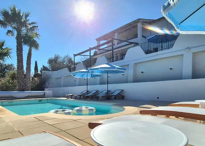 La Bohem'azur Golfe St Tropez 170m2 5 Piscine Magnifique Vue Degagee Deco Boheme Chic Villa Sainte-Maxime