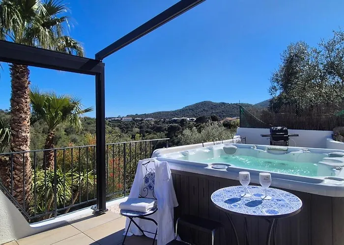 Vila La Bohem'azur Golfe St Tropez 170m2 5 Piscine Magnifique Vue Degagee Deco Boheme Chic