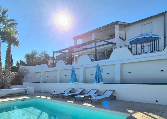 La Bohem'azur Golfe St Tropez 170m2 5 Piscine Magnifique Vue Degagee Deco Boheme Chic