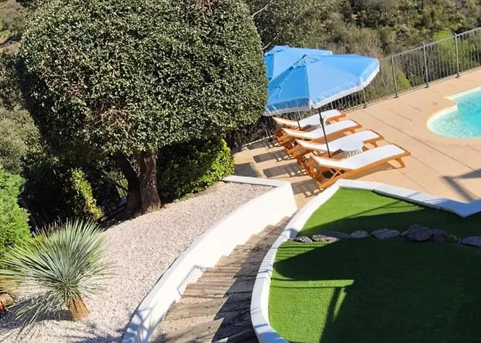 La Bohem'azur Golfe St Tropez 170m2 5 Piscine Magnifique Vue Degagee Deco Boheme Chic Villa Sainte-Maxime
